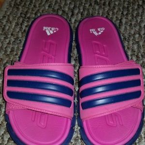 Adidas Slippers Size 7